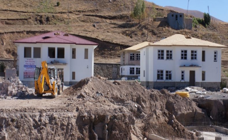 Çocuklar, sevgi evlerine çıkacak