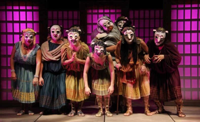 Dario Fo'nun oyunu tiyatro festivalinde
