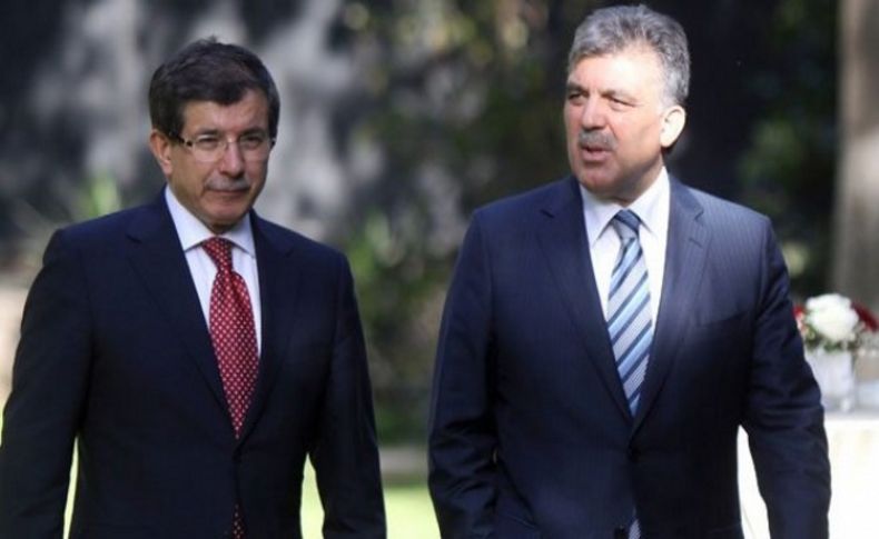 Davutoğlu ve Gül'ün eski danışmanına gözaltı
