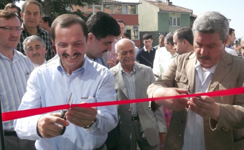 Demirci'de öğrenciler yararına kermes düzenlendi