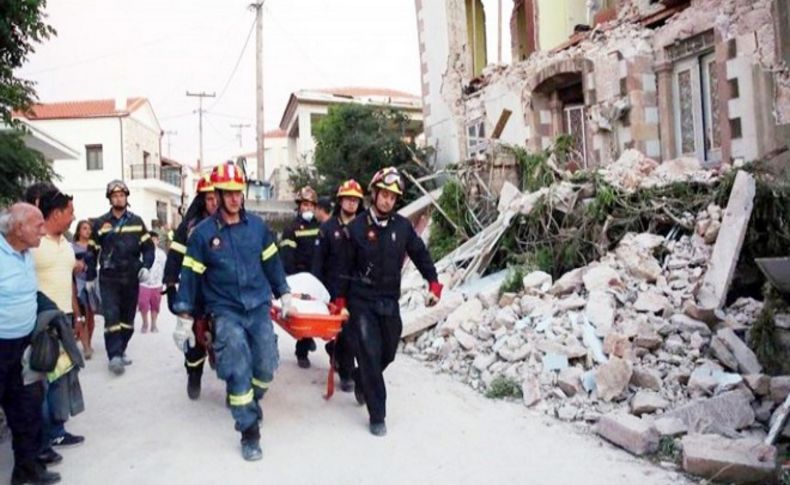 Depremin vurduğu iki köy boşaltılıyor