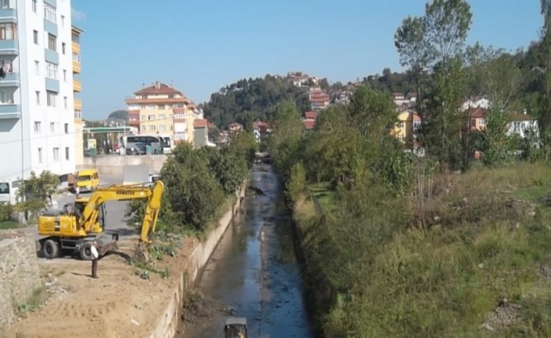 Dere yatakları temizleniyor