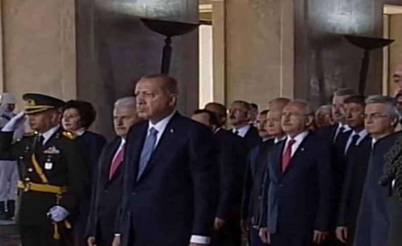 Devletin zirvesi 30 Ağustos töreni için Anıtkabir'de...