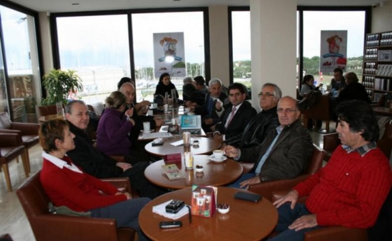 Didim'de STK'lar balık çiftliklerine karşı