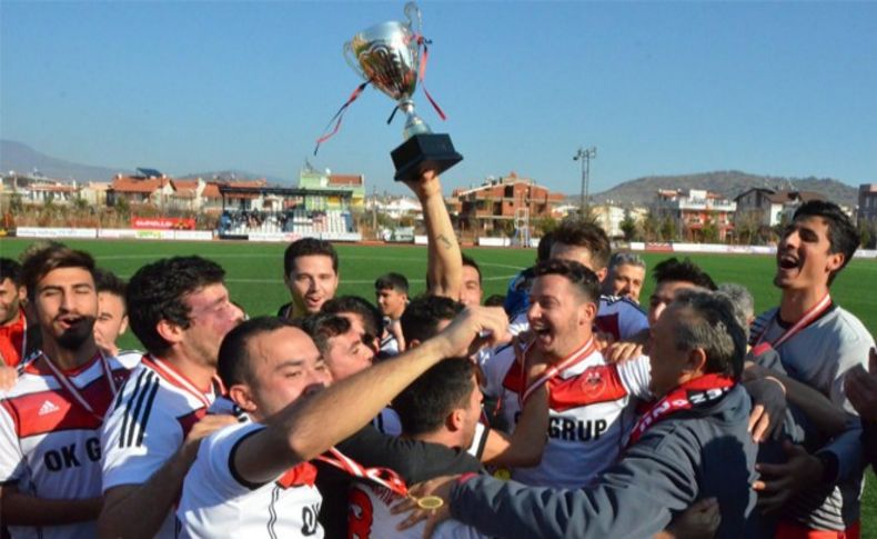 Dikili Belediyespor namağlup şampiyon