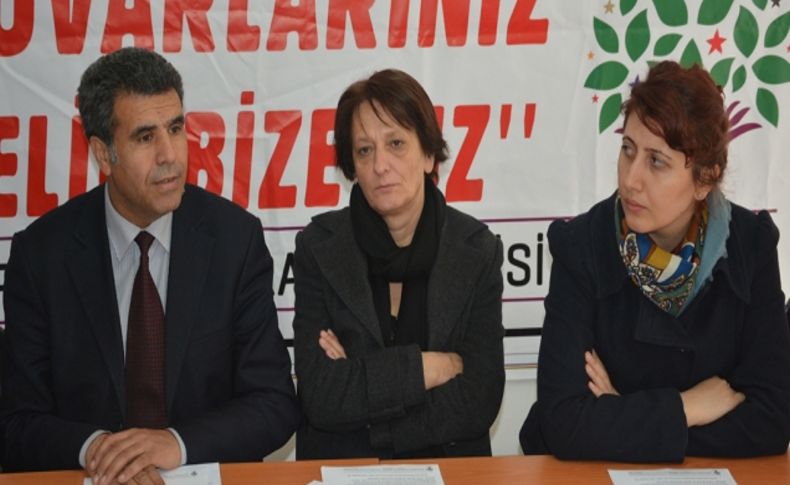 Dikili HDP’ye yapılan saldırıda CHP, MHP, İP İttifakı