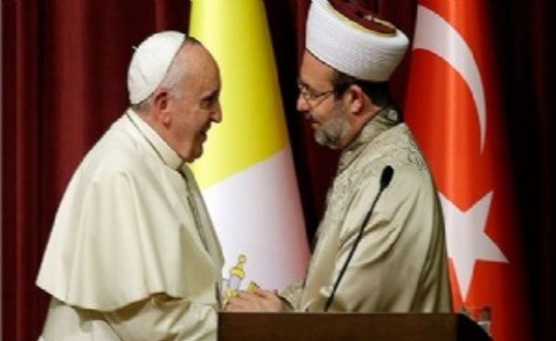 Görmez: Vatikan zarar görür, Papa: Kilise'nin özgürlüğü