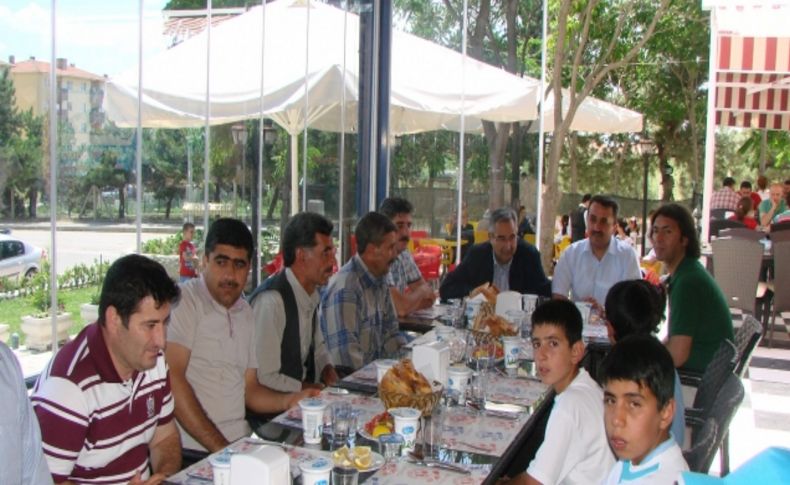 Diyarbakır Çermik’ten gelen kardeş okul öğrencileri özel okulu çok beğendi