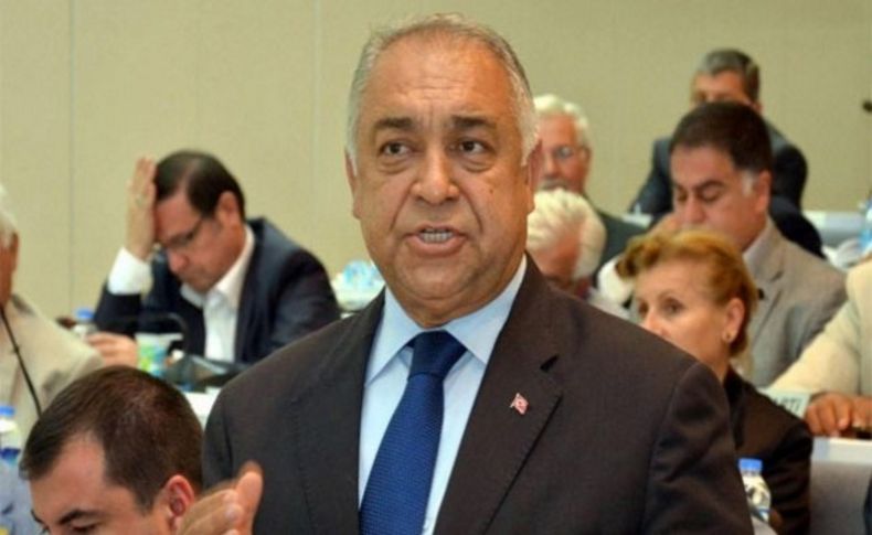 Modaya AK Partili Doğan da uydu: Arapça tabela!