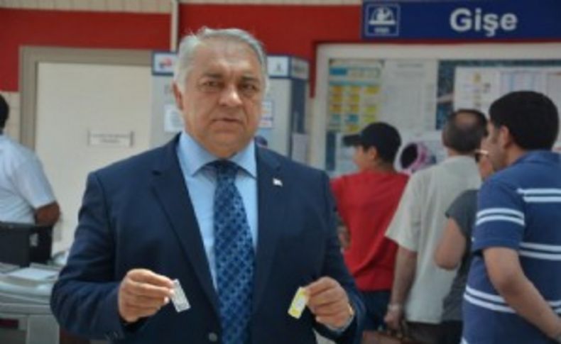 Doğan'dan Büyükşehir'e kağıt bilet tepkisi:Millet gitti aya...