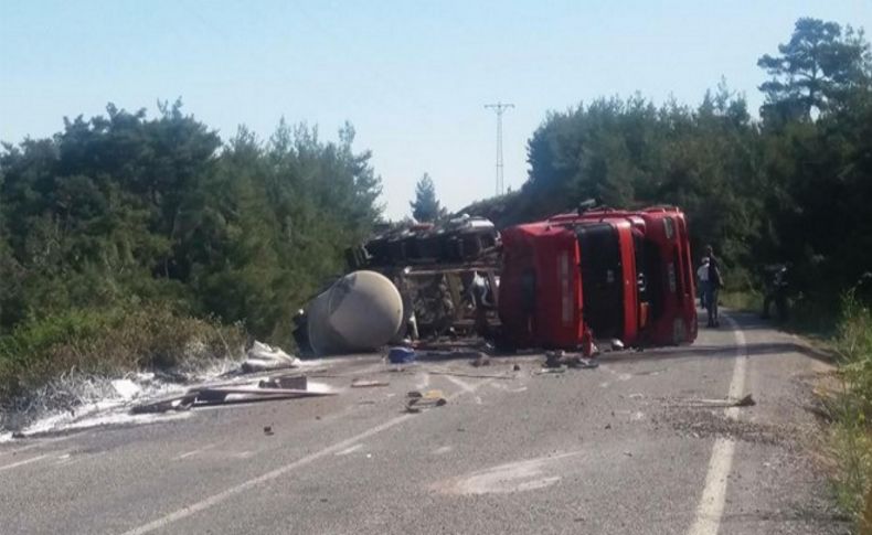 Doğaya büyük tehdit: Tonlarca sülfürik asit yola döküldü