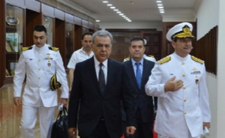 Donanmadan Kocaoğlu çıkarması!