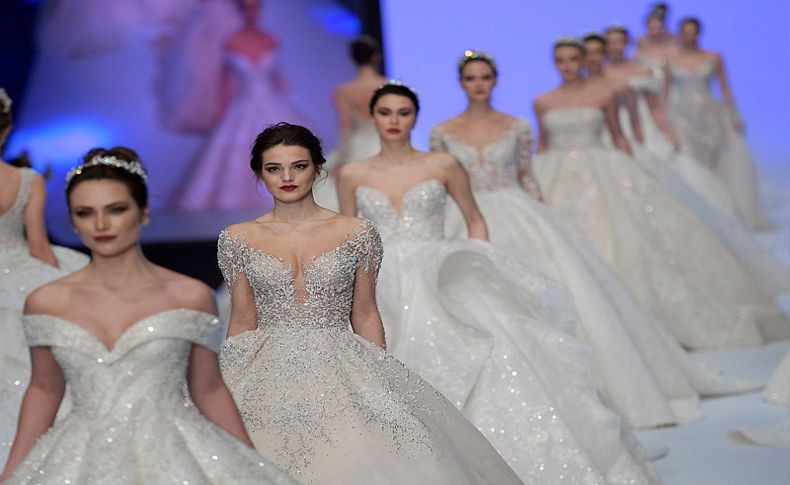 Dünya yıldızları IF Wedding Fashion İzmir’e geliyor