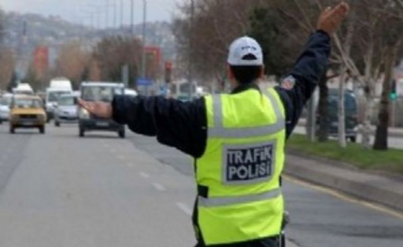 'Dur' ihtarına uymadı...1 polis şehit