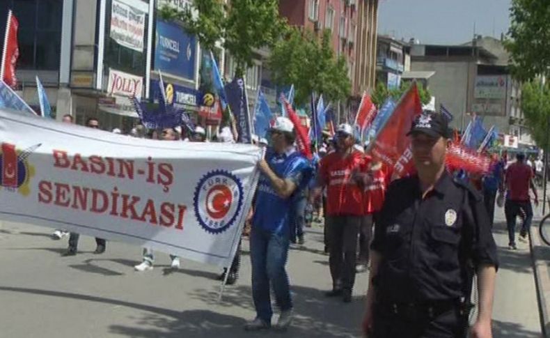 Düzce'de 1 Mayıs İşçi Bayramı kutlandı