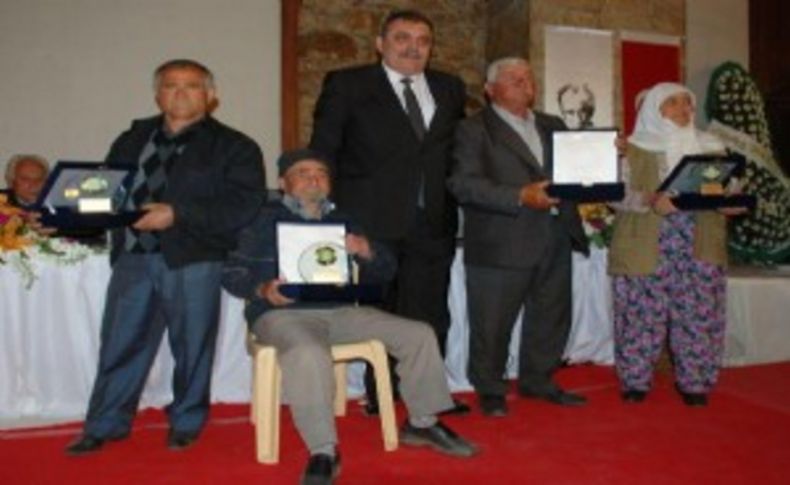 Tire Süt'te Başkan Eskiyörük güven tazeledi