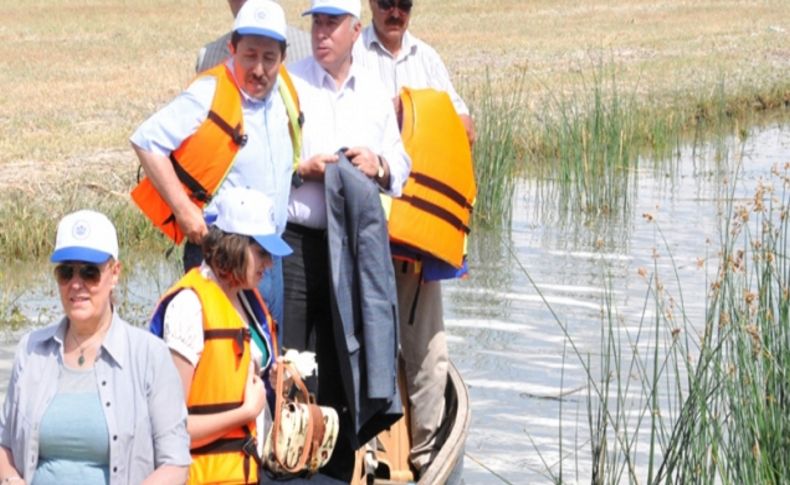Eber Gölü üçte iki oranında kirlilikten kurtuldu