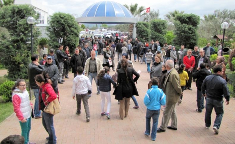 Edremit Özcan İlköğretim bilgi yarışması düzenledi