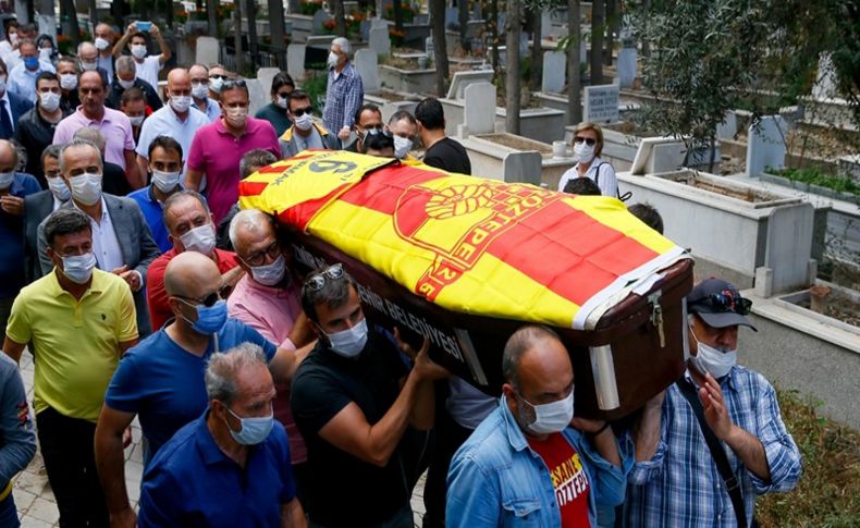 Göztepe'nin efsanesi son yolculuğuna uğurlandı