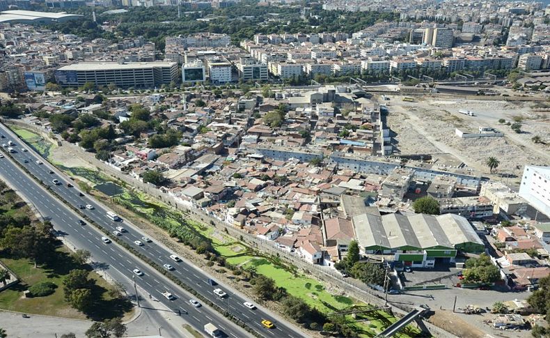 Ege Mahallesi'ndeki dönüşümün önü açıldı