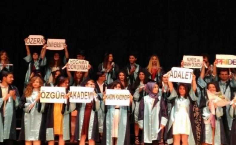 Ege Üniversitesi 'mezun' öğrencilere kınama cezası verdi
