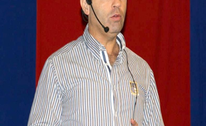 Eğitimci-Yazar Baran: Başarıda aile içi iletişim önemli