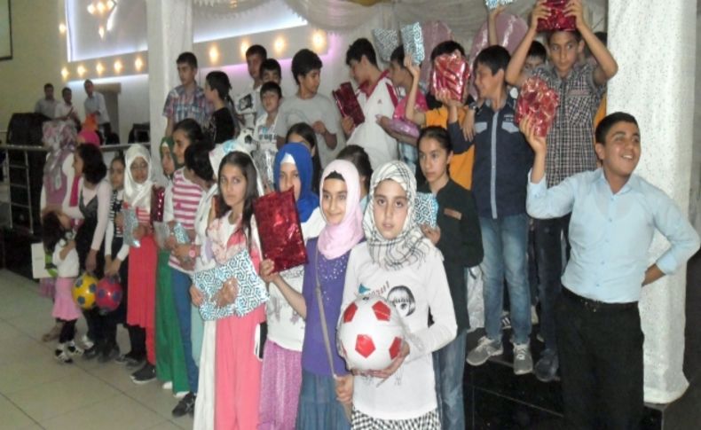EHİDER Okuma Salonları 'Efendimiz' ödüllerini dağıttı
