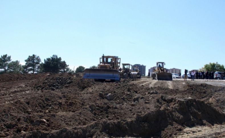 Elazığ'da yeni imar yolu çalışmalarına başlandı