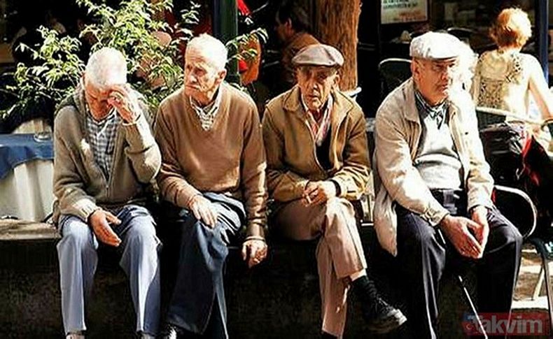 Emekliye 355 lira intibak zammı müjdesi!