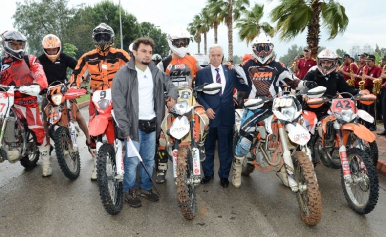 Enduro yarışları Adana’da başladı