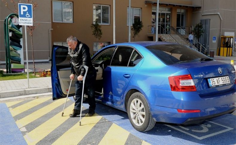 Karşıyaka’da engeller ortadan kalkıyor