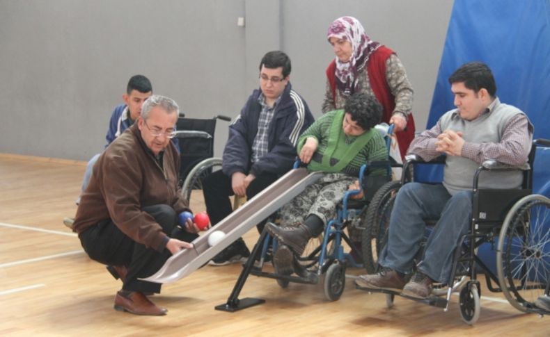‘Engelleri’ aşan spor: Boccia