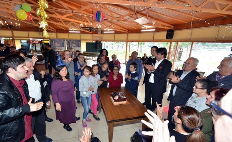 Foça'da yeni yıl coşkusu erken başladı