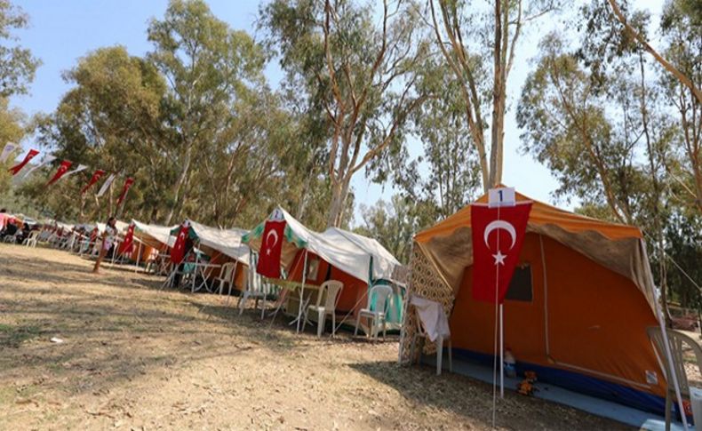 Engelli vatandaşlar, Pamucak’ta kampa girdi