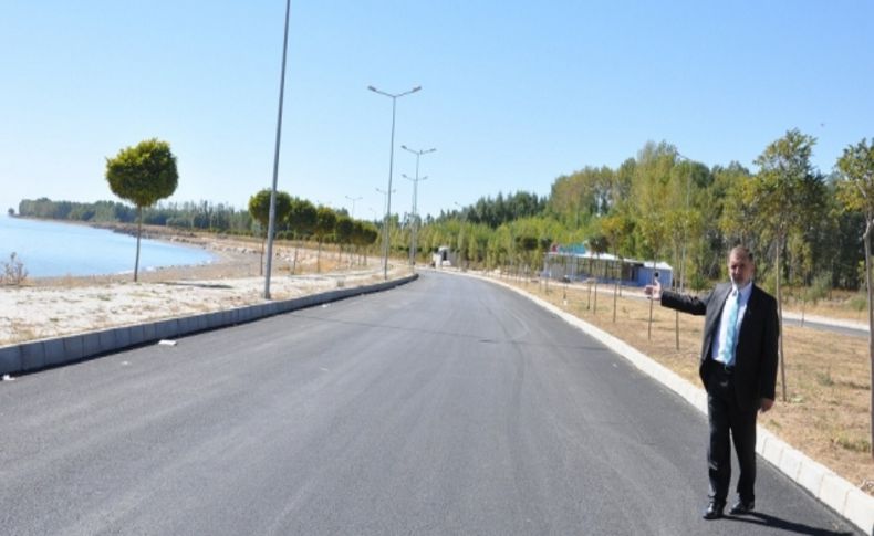 Erciş Belediyesi depremden zarar gören altyapı çalışmalarını hızlandırdı