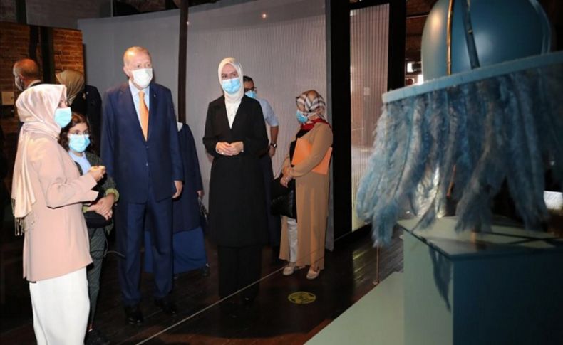 Erdoğan'dan KADEM sergisine ziyaret