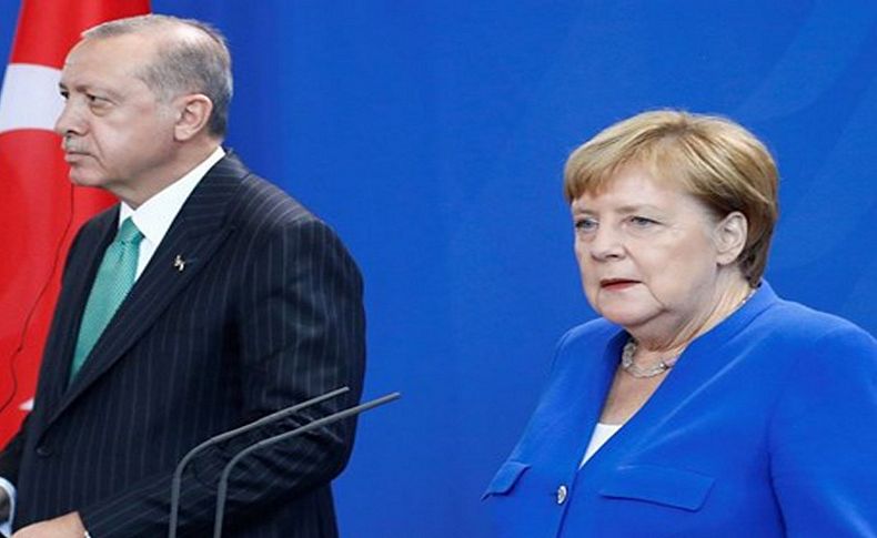 Erdoğan, Merkel ile görüştü