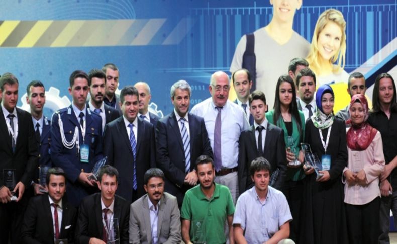 Ergün: TÜBİTAK enstitülerinde yüksek lisans ve doktora yapılacak