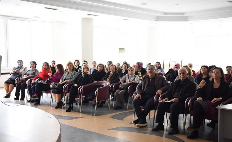 Erken yaşta evlilik Bornova’da tartışıldı