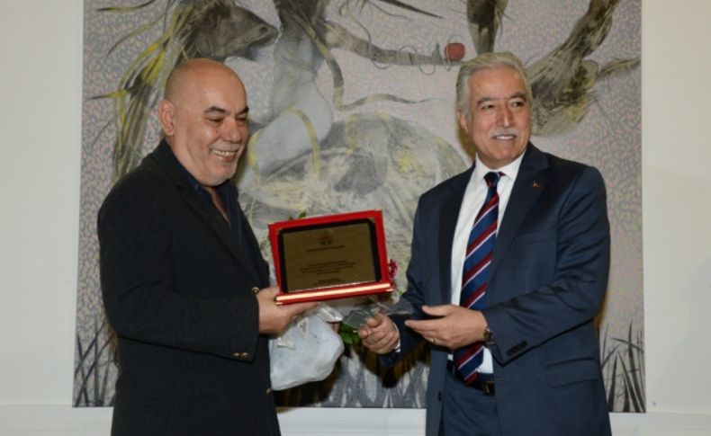 Ertuğrul Ateş’ten 'romantik' sergi