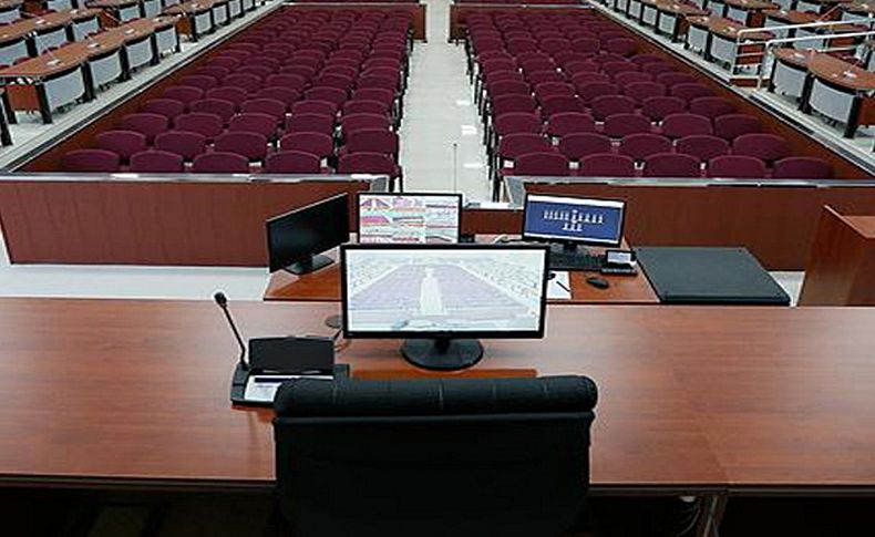 Eski emniyet müdürüne FETÖ'den hapis