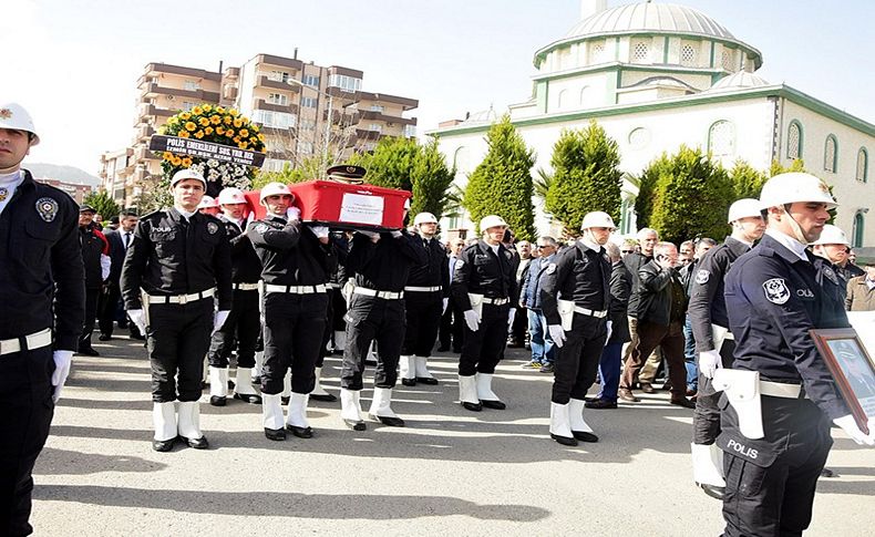 Eski polis müdürüne son görev