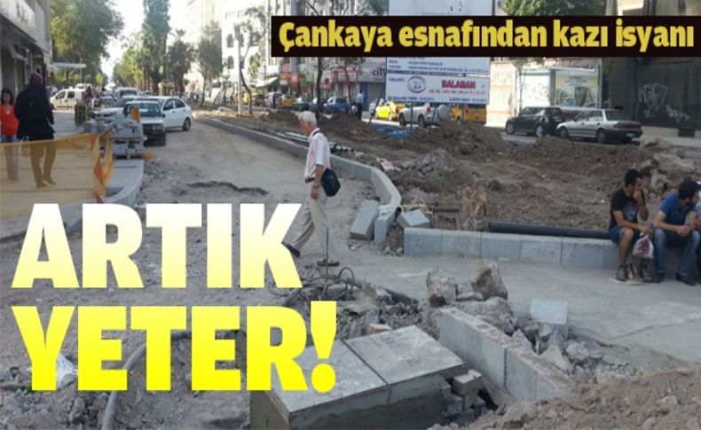 Esnaftan ‘İş yerimin önü haftalarca kazılı kalmasın' tepkisi