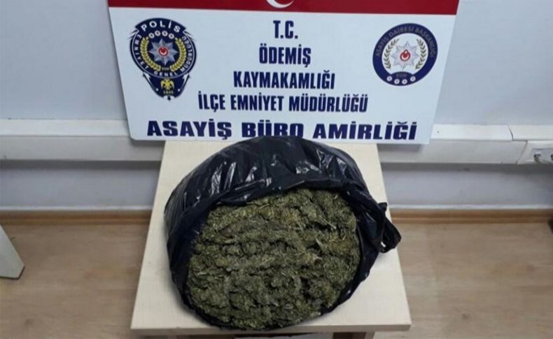 Esrarla yakalanan kuzenlerden biri tutuklandı