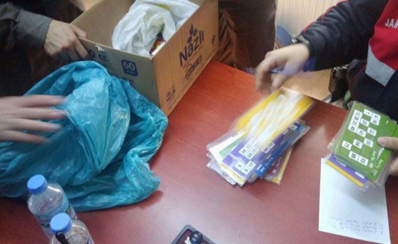 Evde kumara jandarma baskını