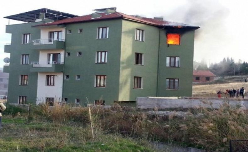 Evde çıkan yangında öldü