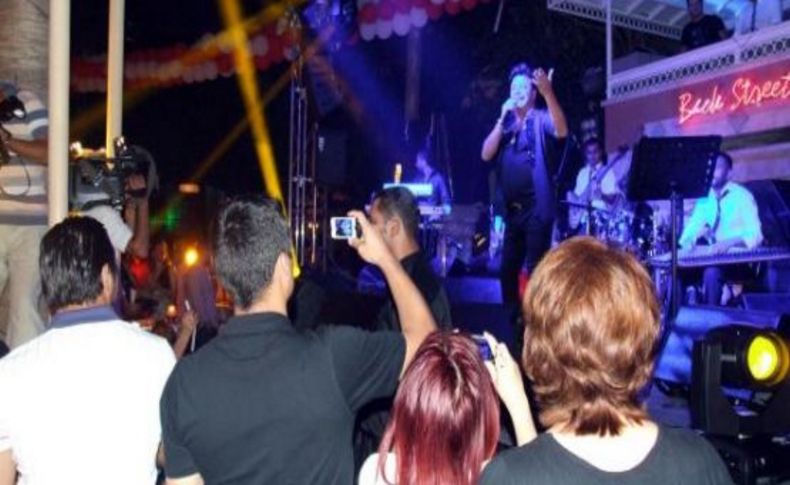 Fatih Ürek Marmaris'te hayranlarını coşturdu