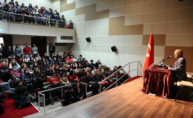 Felsefenin ışığı Karşıyaka’da yandı