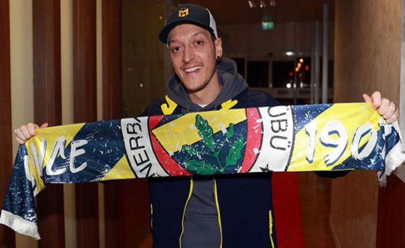 Fenerbahçe Mesut Özil'i resmen duyurdu