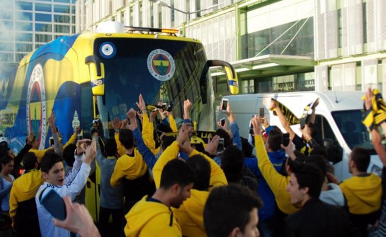 İzmir'de Fenerbahçe coşkusu